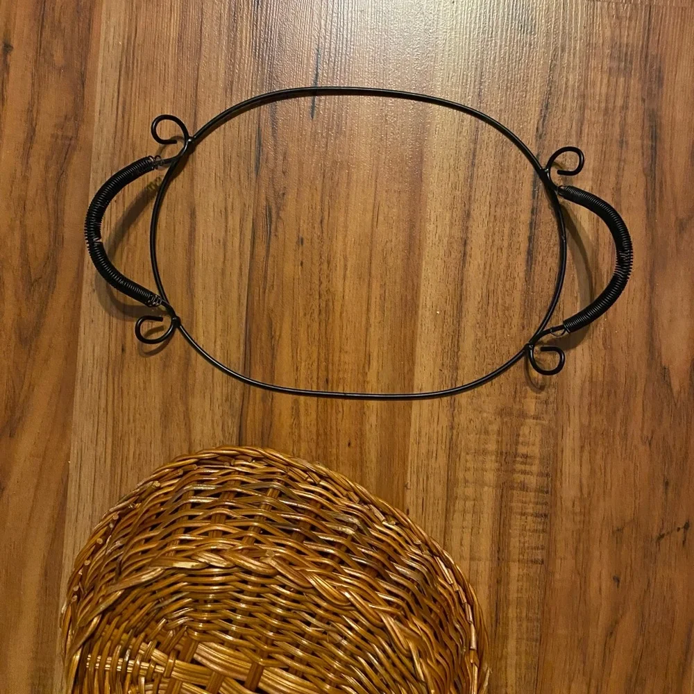 N/A wicker basket